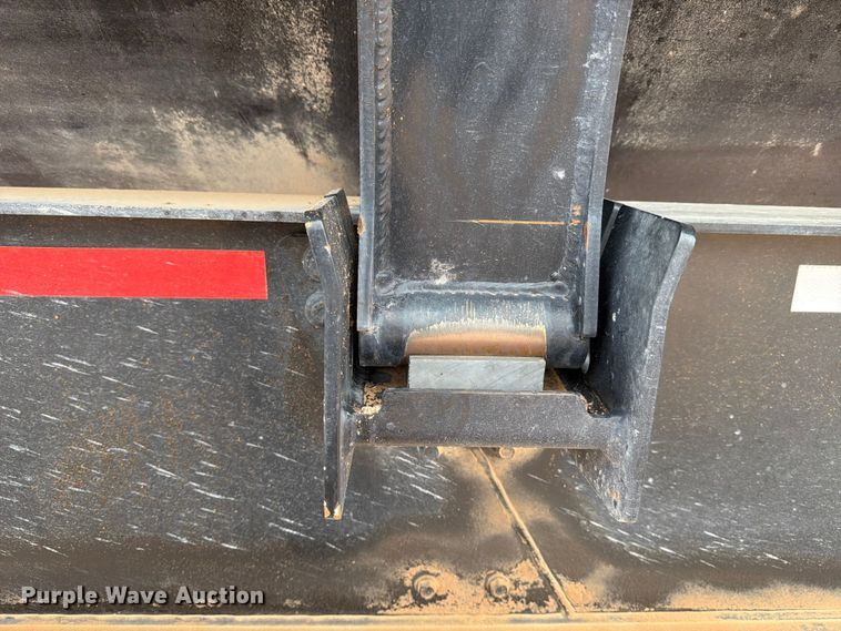 image for item ED5159 2016 Side Dump Industries DS39BAH1R2R11 side dump trailer