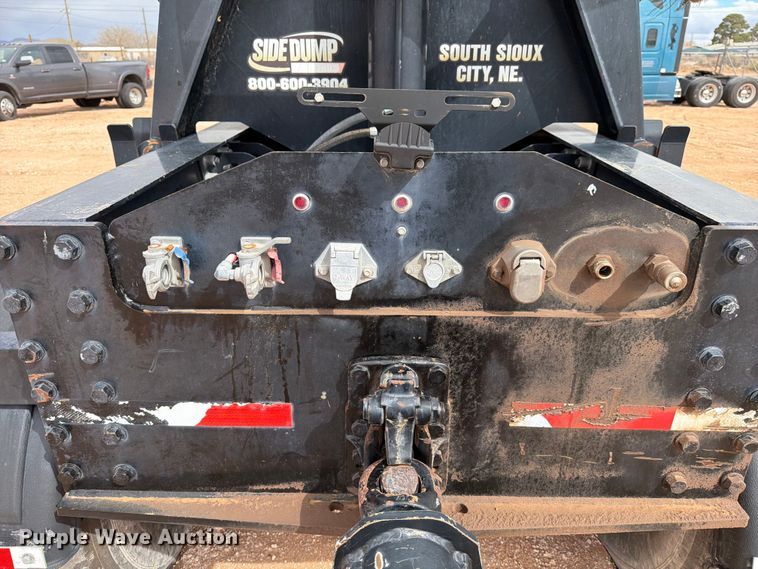 image for item ED5159 2016 Side Dump Industries DS39BAH1R2R11 side dump trailer