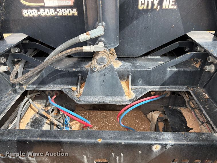 image for item ED5159 2016 Side Dump Industries DS39BAH1R2R11 side dump trailer