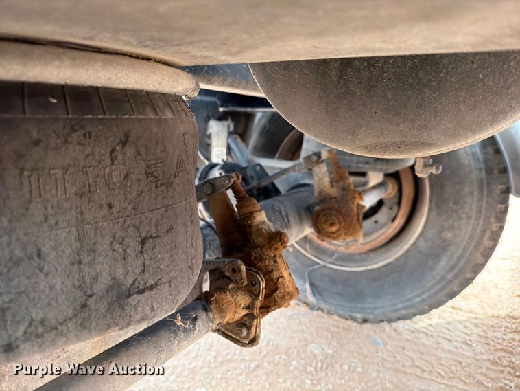 image for item ED5159 2016 Side Dump Industries DS39BAH1R2R11 side dump trailer