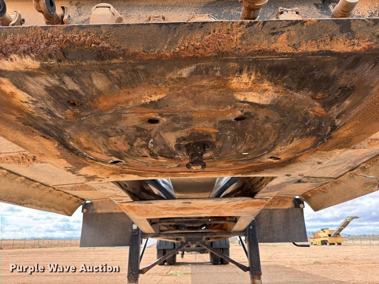 image for item ED5159 2016 Side Dump Industries DS39BAH1R2R11 side dump trailer