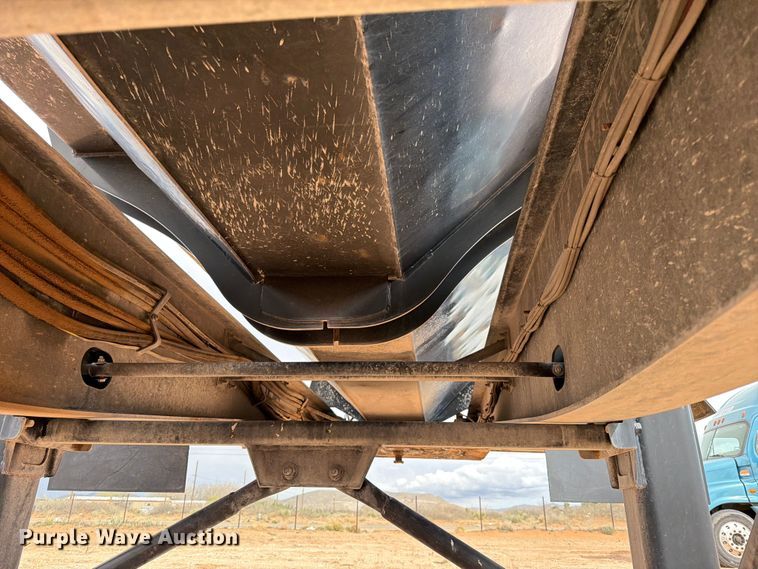 image for item ED5159 2016 Side Dump Industries DS39BAH1R2R11 side dump trailer