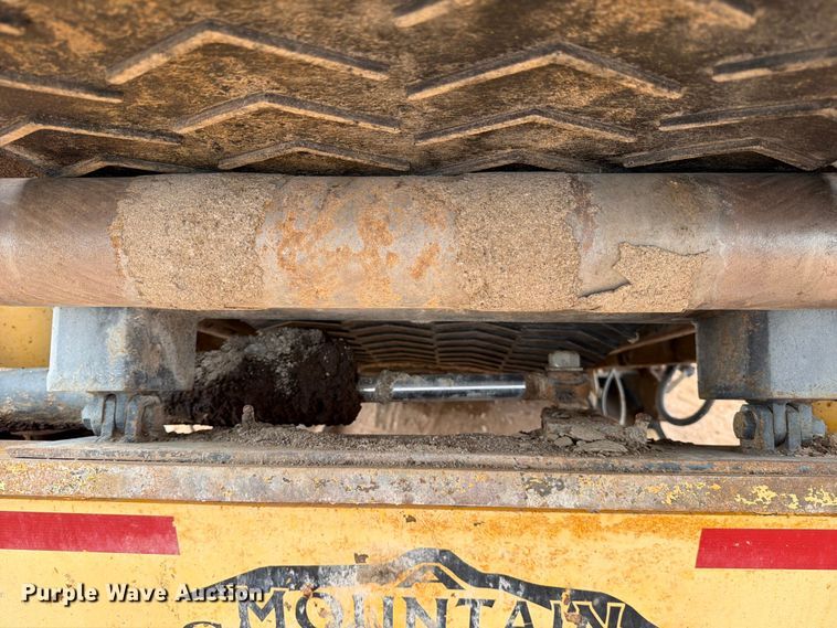 image for item ED5161 Ingersoll-Rand MW6520 cold planer