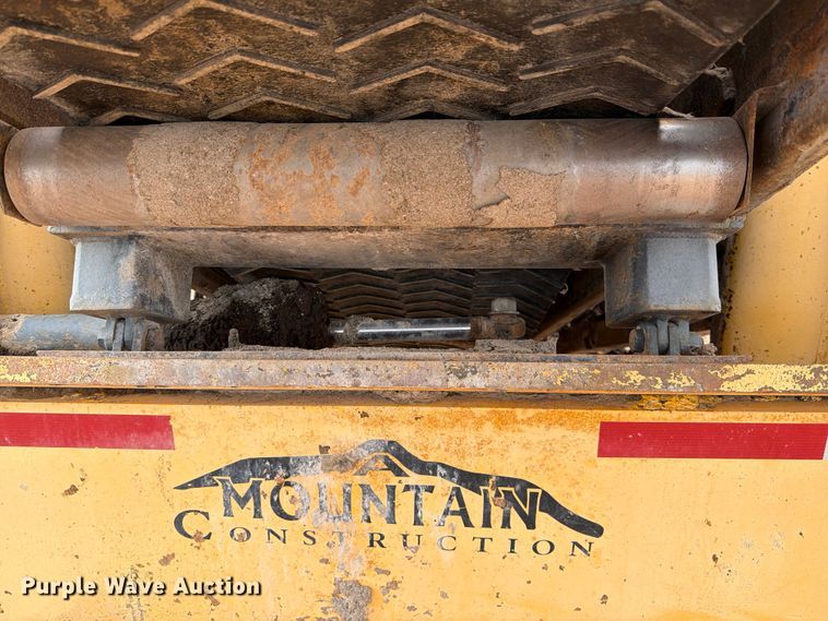 image for item ED5161 Ingersoll-Rand MW6520 cold planer