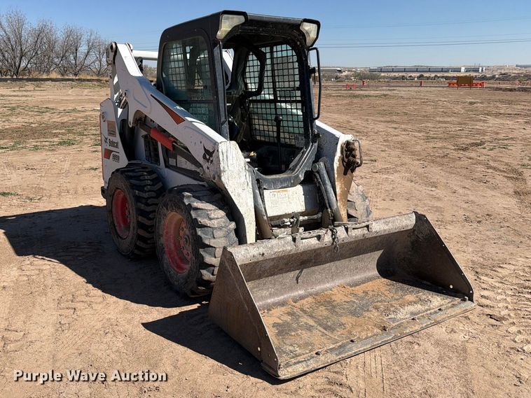 image for item ED5164 2019 Bobcat S590 skid steer loader