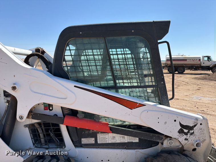 image for item ED5164 2019 Bobcat S590 skid steer loader