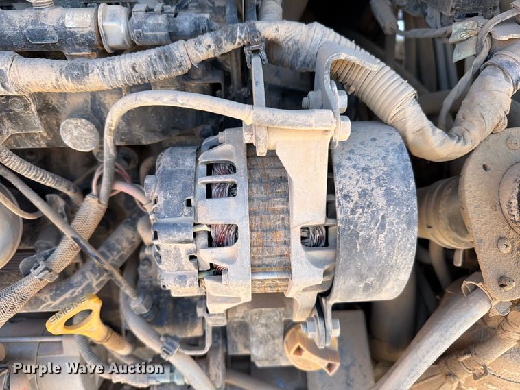 image for item ED5164 2019 Bobcat S590 skid steer loader