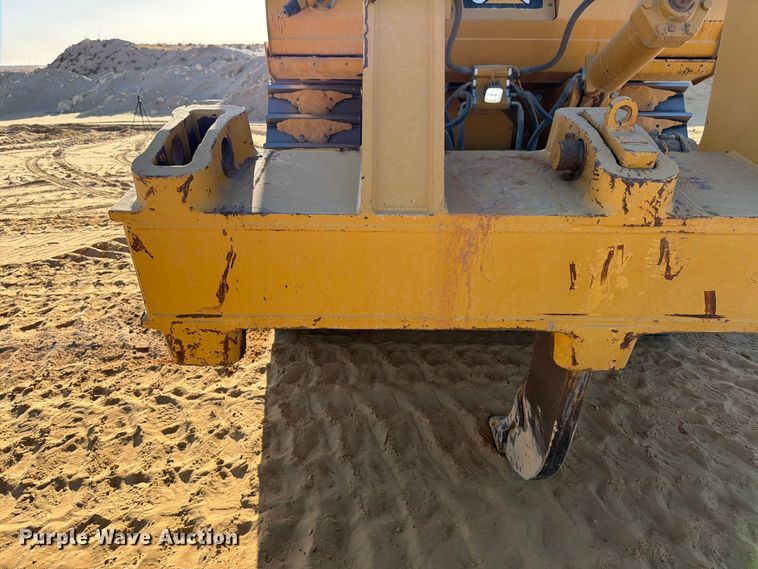 image for item ED5166 2017 Caterpillar D8T dozer