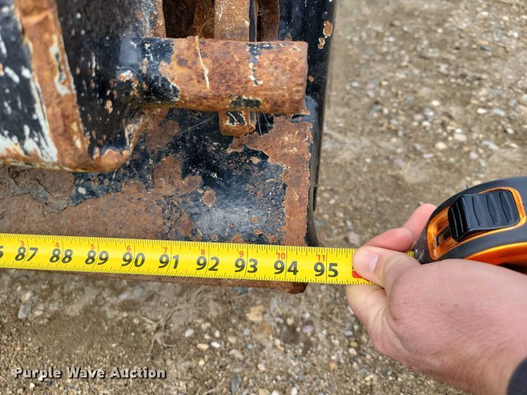 image for item EE0881 Dump truck bed