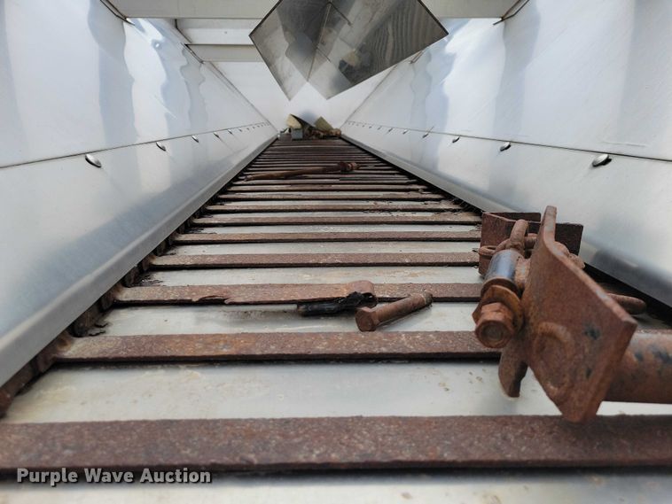 image for item EE0882 Henderson salt/sand spreader