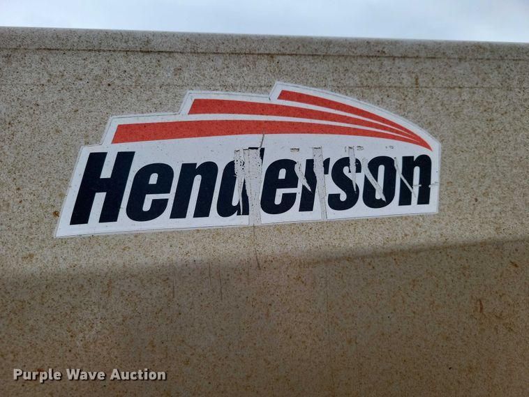 image for item EE0882 Henderson salt/sand spreader