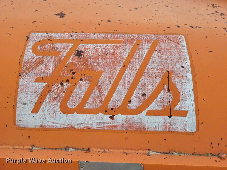 image for item EE0884 1983 Falls 311 snow plow