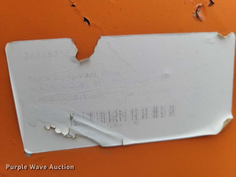 image for item EE0884 1983 Falls 311 snow plow