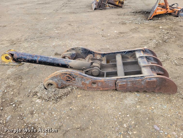 image for item EE0889 Pemberton excavator thumb