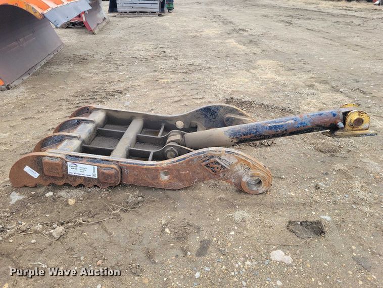 image for item EE0889 Pemberton excavator thumb