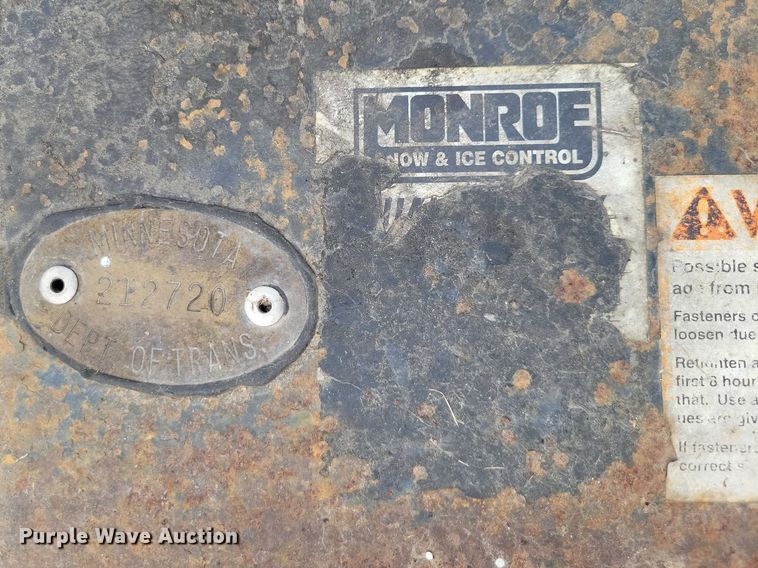 image for item EE0890 Monroe mid-mount plow