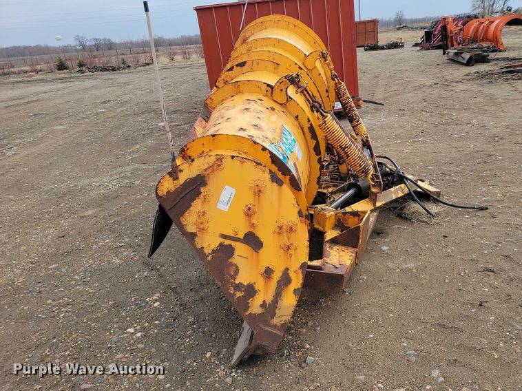image for item EE0895 Universal snow plow