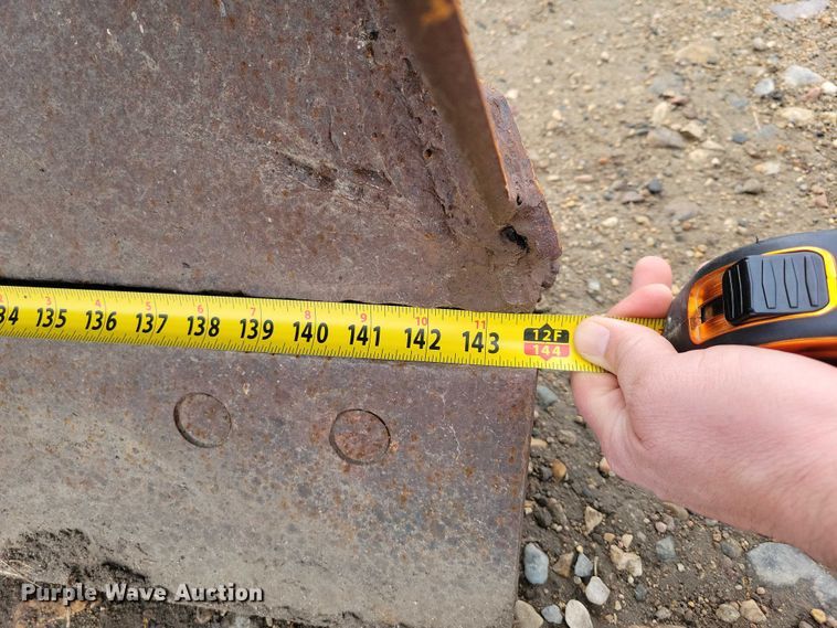 image for item EE0895 Universal snow plow