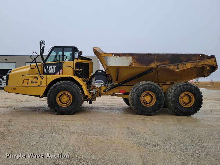 image for item EE0896 2015 Caterpillar 740B articulated haul truck