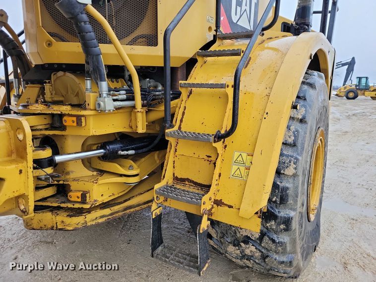 image for item EE0896 2015 Caterpillar 740B articulated haul truck