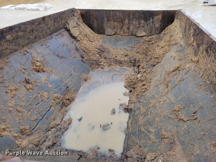 image for item EE0896 2015 Caterpillar 740B articulated haul truck