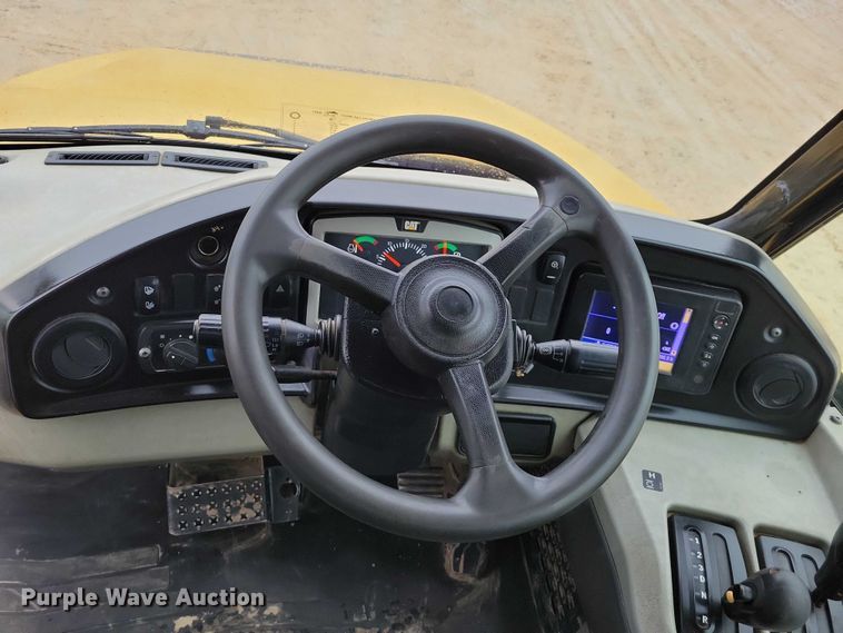 image for item EE0896 2015 Caterpillar 740B articulated haul truck