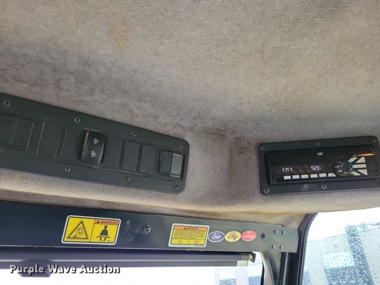 image for item EE0896 2015 Caterpillar 740B articulated haul truck