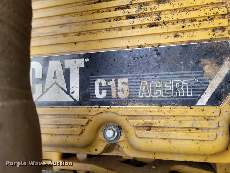image for item EE0896 2015 Caterpillar 740B articulated haul truck