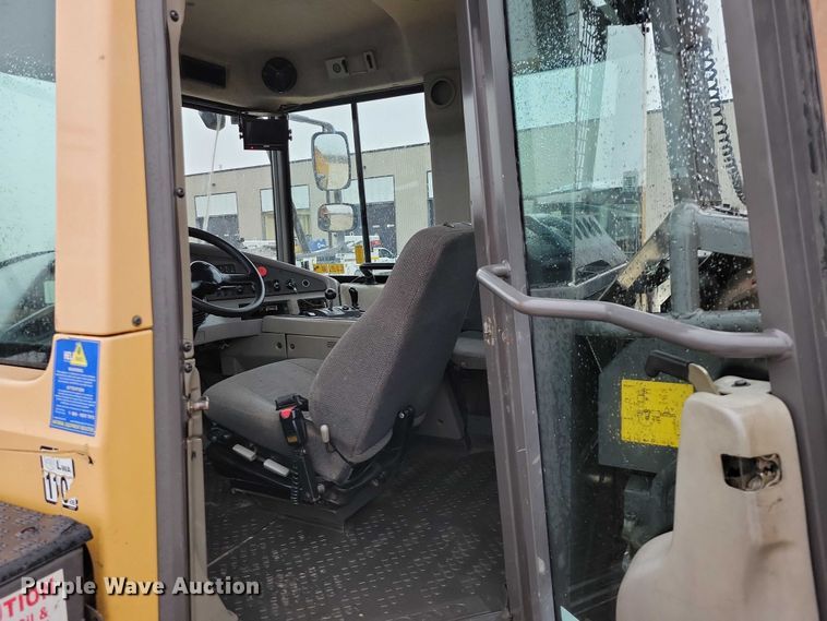 image for item EE0897 Volvo A35F articulated haul truck