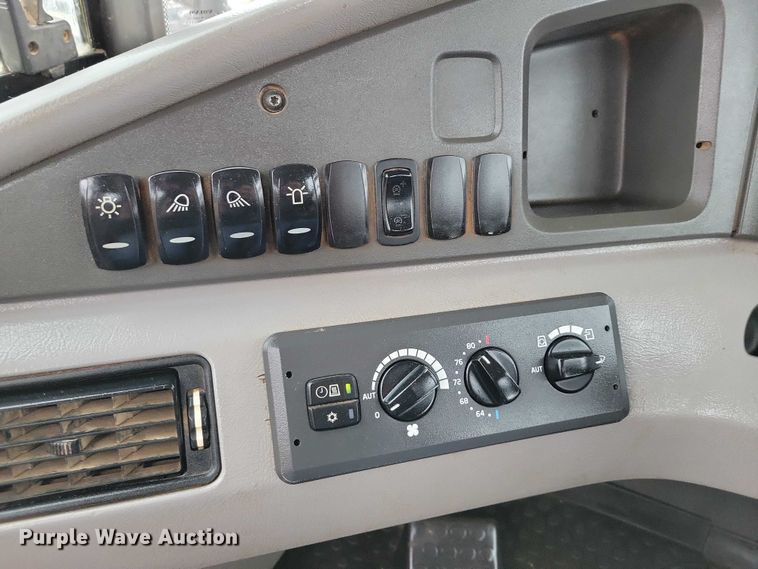 image for item EE0897 Volvo A35F articulated haul truck