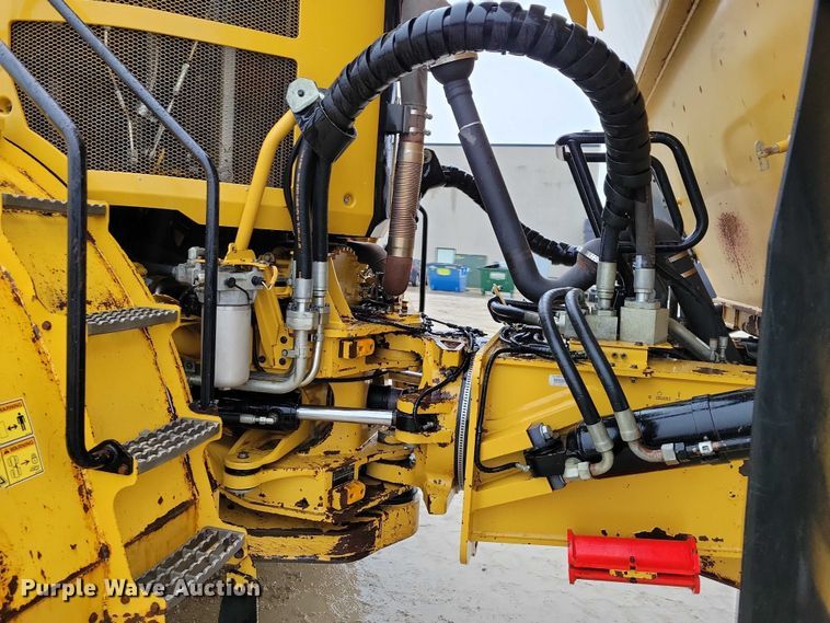 image for item EE0899 2016 Caterpillar 745C articulated haul truck