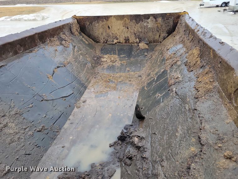 image for item EE0899 2016 Caterpillar 745C articulated haul truck