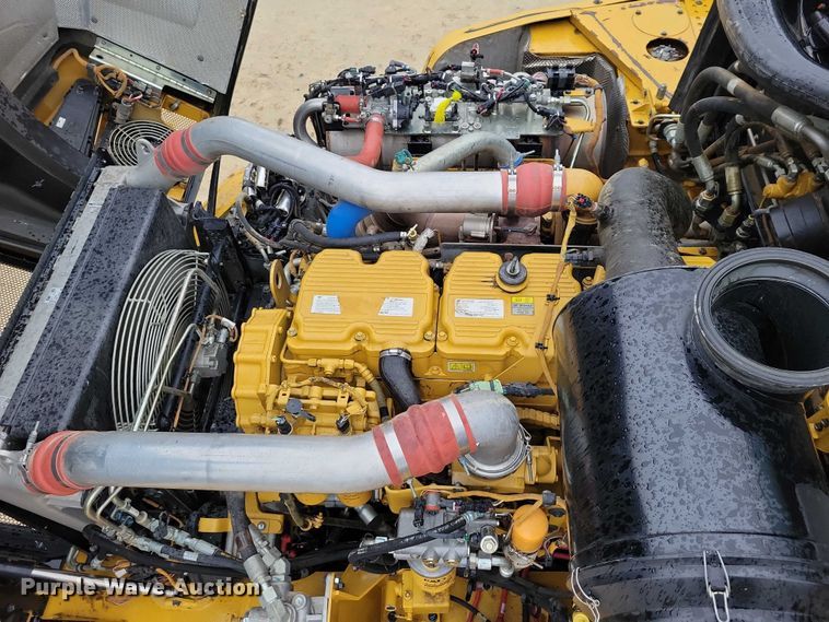 image for item EE0899 2016 Caterpillar 745C articulated haul truck