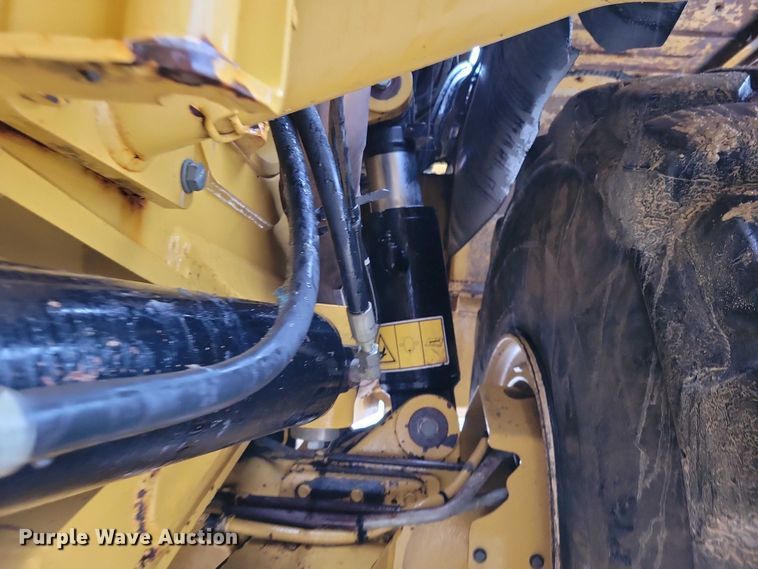 image for item EE0899 2016 Caterpillar 745C articulated haul truck