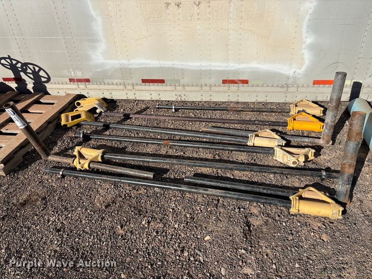 image for item EE5196 Topcon GPS equipment