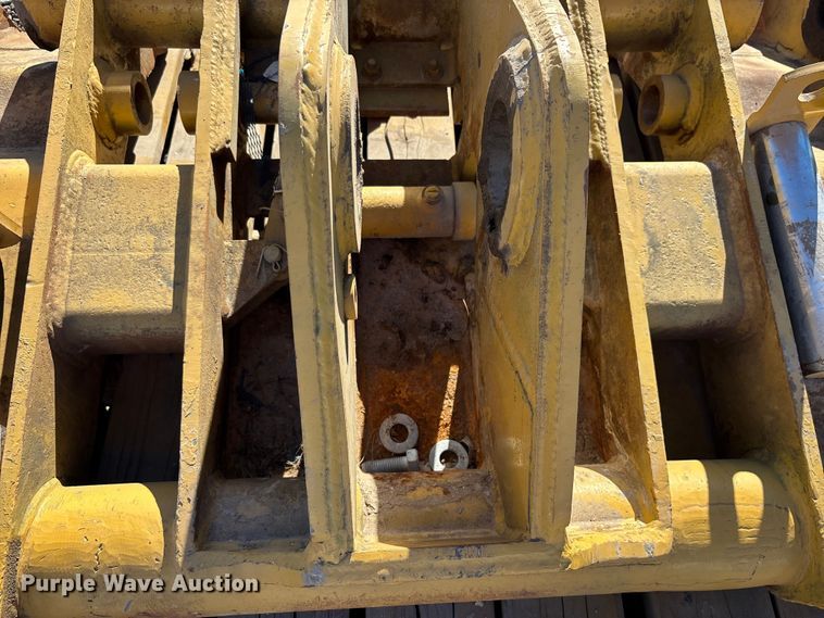 image for item EE5199 Caterpillar hydraulic quick coupler