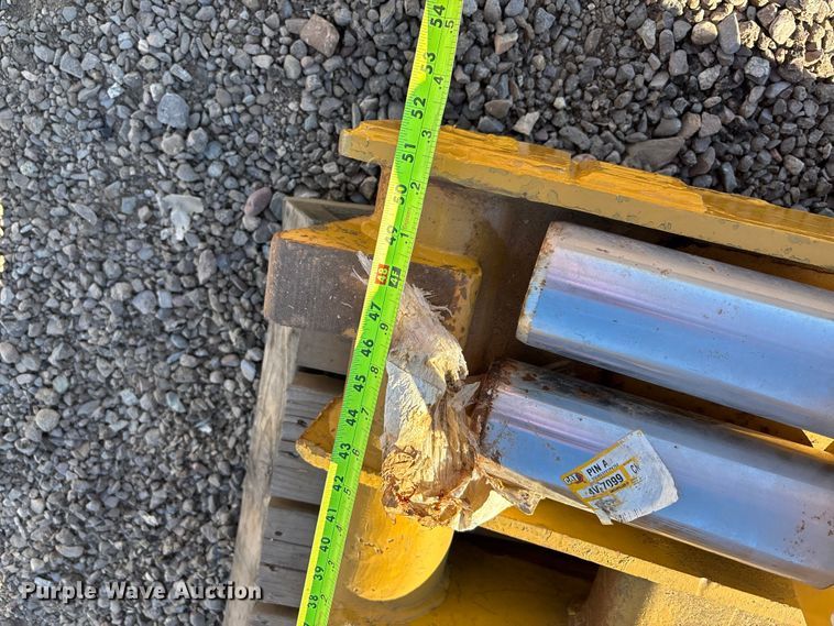 image for item EE5199 Caterpillar hydraulic quick coupler