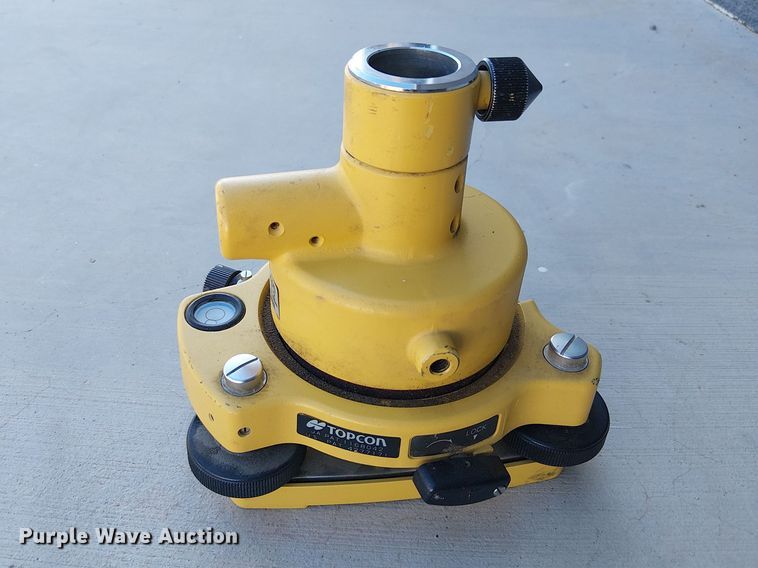 image for item EE5202 (12) tripods