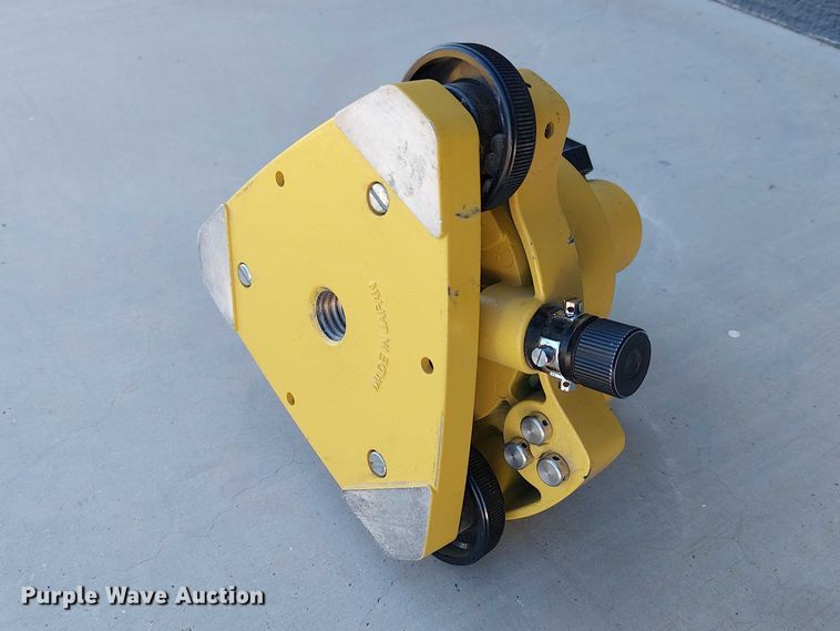 image for item EE5202 (12) tripods