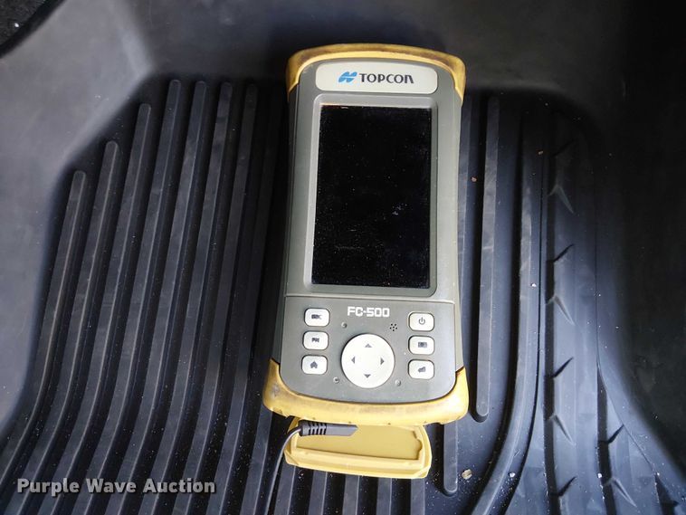 image for item EE5203 Topcon GPS equipment