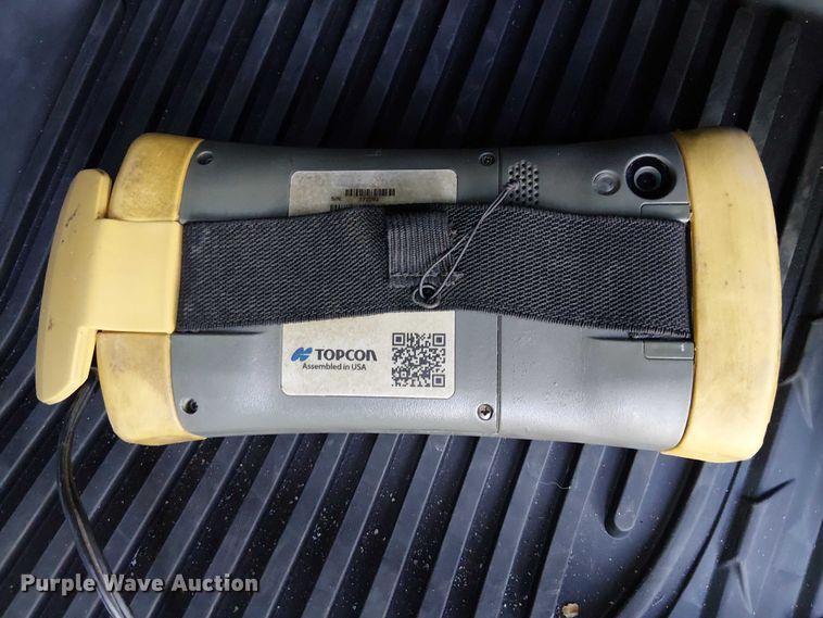 image for item EE5203 Topcon GPS equipment