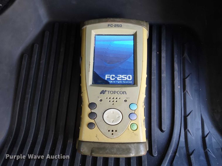 image for item EE5203 Topcon GPS equipment