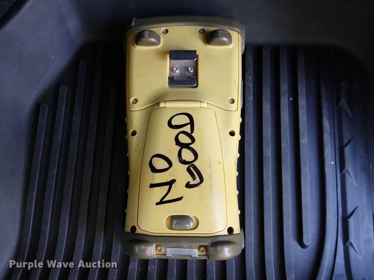 image for item EE5203 Topcon GPS equipment