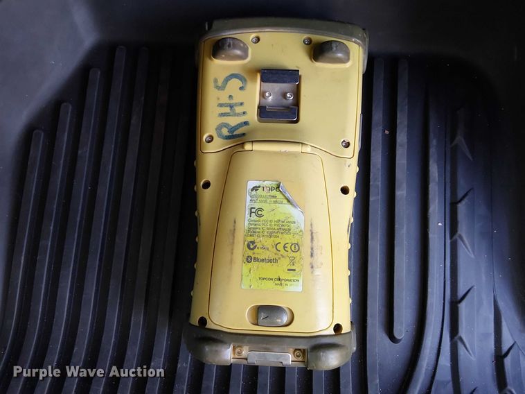 image for item EE5203 Topcon GPS equipment