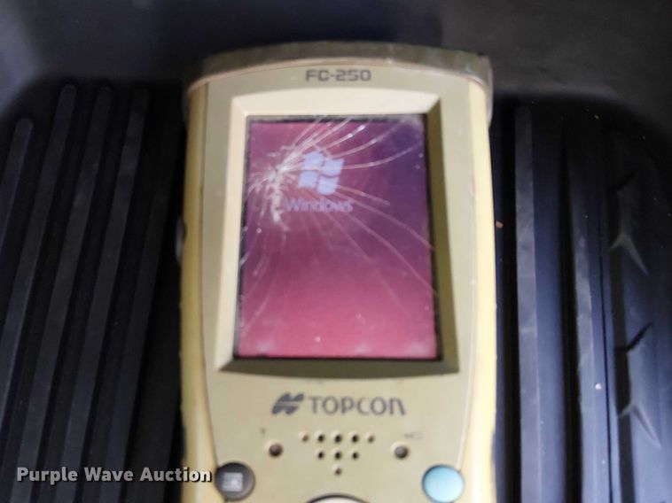 image for item EE5203 Topcon GPS equipment