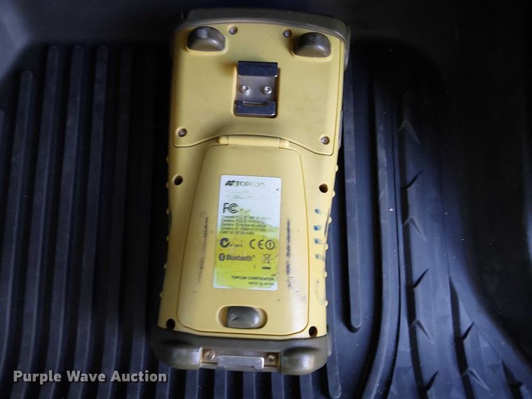 image for item EE5203 Topcon GPS equipment