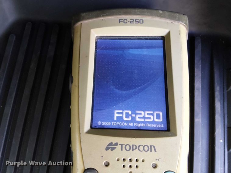 image for item EE5203 Topcon GPS equipment