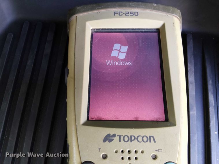 image for item EE5203 Topcon GPS equipment