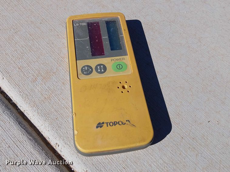 image for item EE5203 Topcon GPS equipment