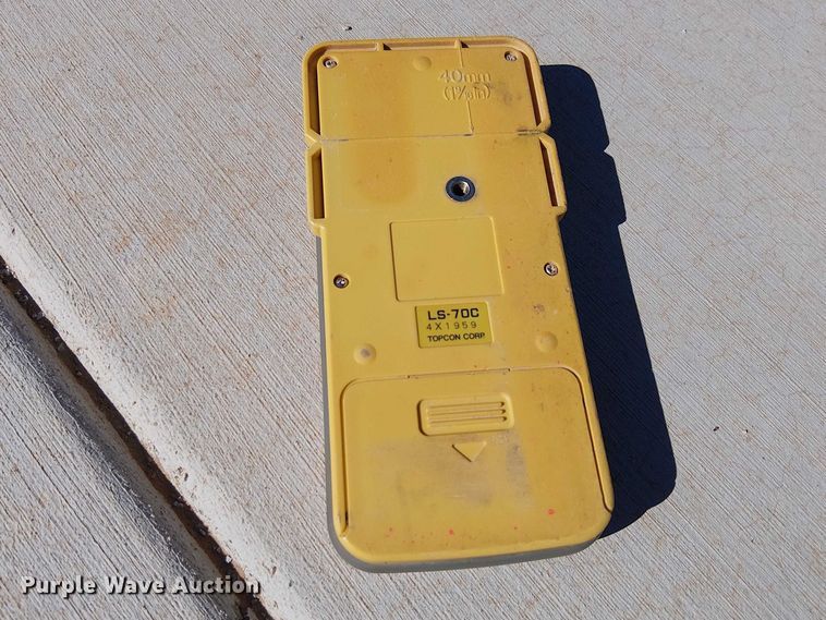 image for item EE5203 Topcon GPS equipment